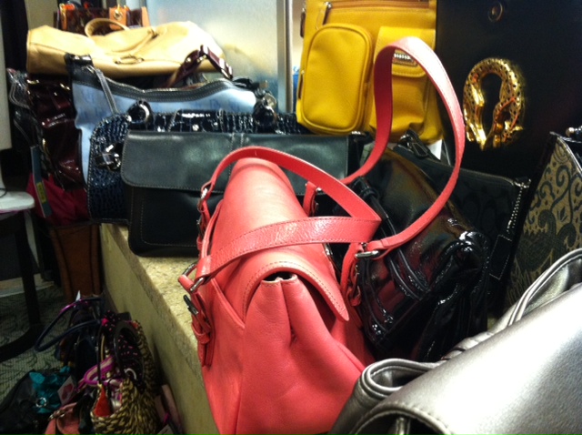 purses_fundraiser